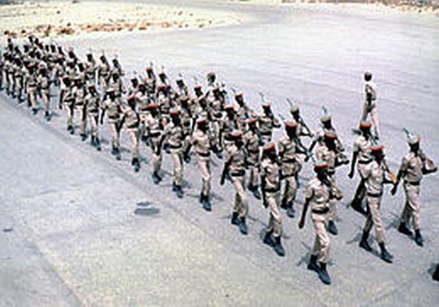 somalian soldiers in formation